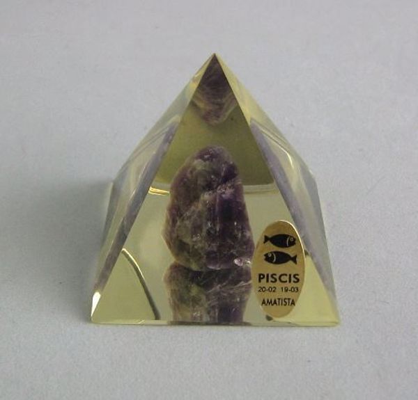 Picture of PYRAMID GLASS PISCES ZODIAC SIGN