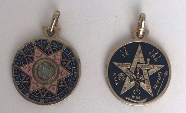 Imagen de Amuleto talismán colgante Tetragramatón y Hexagrama. 3 cms. Azul