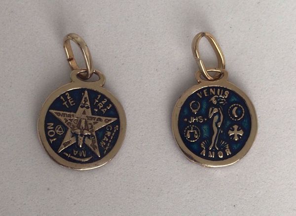 Picture of Amuleto talismán colgante Tetragramatón y Venus del Amor 16 mm azul